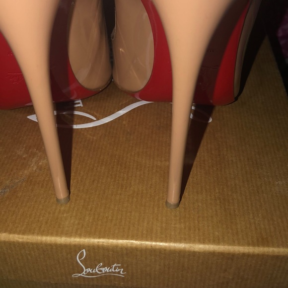 Christian Louboutin Nude Patent Leather Pointed-Toe Pumps